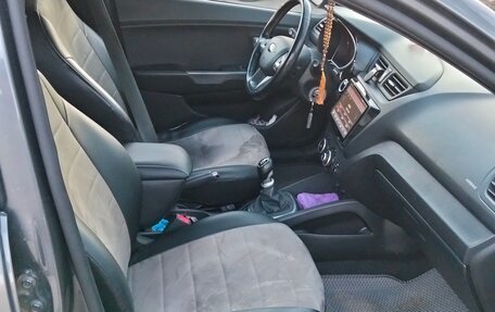KIA Rio III рестайлинг, 2014 год, 1 050 000 рублей, 10 фотография