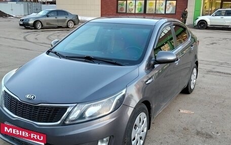 KIA Rio III рестайлинг, 2014 год, 1 050 000 рублей, 2 фотография