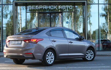 Hyundai Solaris II рестайлинг, 2018 год, 1 250 000 рублей, 3 фотография