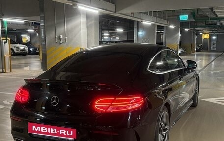 Mercedes-Benz C-Класс, 2018 год, 2 750 000 рублей, 2 фотография