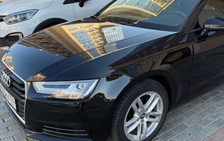 Audi A4, 2018 год, 2 450 000 рублей, 5 фотография