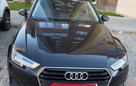 Audi A4, 2018 год, 2 450 000 рублей, 7 фотография