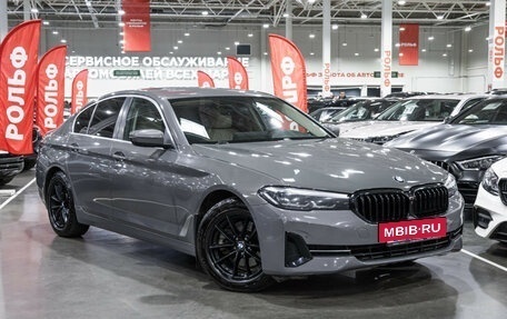 BMW 5 серия, 2021 год, 2 800 000 рублей, 5 фотография