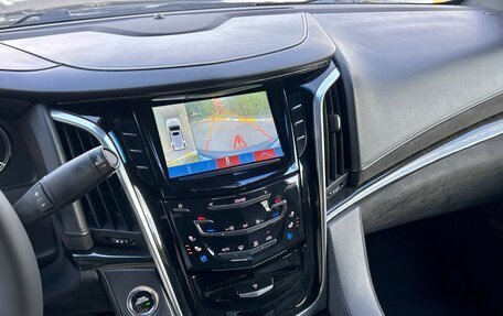 Cadillac Escalade IV, 2019 год, 3 590 000 рублей, 18 фотография