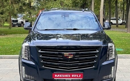 Cadillac Escalade IV, 2019 год, 3 590 000 рублей, 28 фотография
