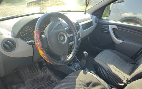 Renault Logan I, 2012 год, 630 000 рублей, 3 фотография