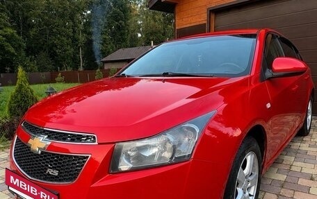 Chevrolet Cruze II, 2011 год, 590 000 рублей, 3 фотография