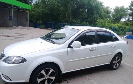 Daewoo Gentra II, 2014 год, 595 000 рублей, 1 фотография