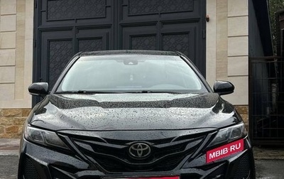 Toyota Camry, 2020 год, 2 490 000 рублей, 1 фотография