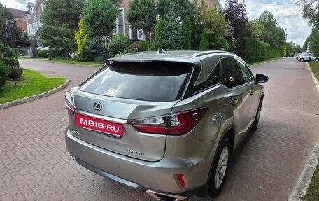 Lexus RX IV рестайлинг, 2017 год, 3 750 000 рублей, 4 фотография