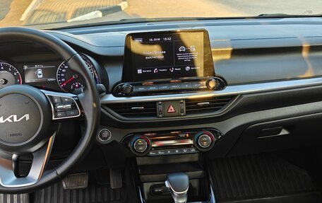 KIA Cerato IV, 2021 год, 2 295 000 рублей, 38 фотография