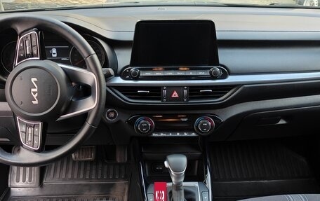 KIA Cerato IV, 2021 год, 2 295 000 рублей, 33 фотография