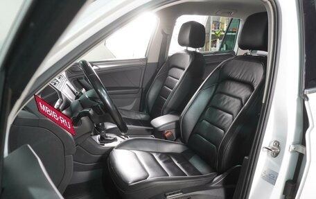 Volkswagen Tiguan II, 2017 год, 2 599 000 рублей, 10 фотография