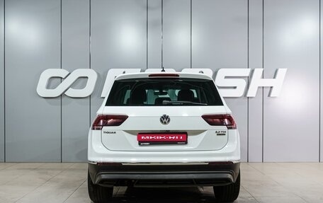 Volkswagen Tiguan II, 2017 год, 2 599 000 рублей, 4 фотография