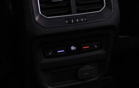 Volkswagen Tiguan II, 2017 год, 2 599 000 рублей, 20 фотография