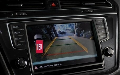 Volkswagen Tiguan II, 2017 год, 2 599 000 рублей, 17 фотография