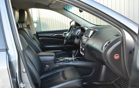 Nissan Pathfinder, 2015 год, 2 199 888 рублей, 22 фотография