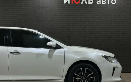 Toyota Camry, 2017 год, 2 120 000 рублей, 9 фотография