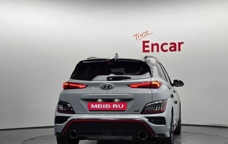 Hyundai Kona I, 2022 год, 1 330 000 рублей, 4 фотография