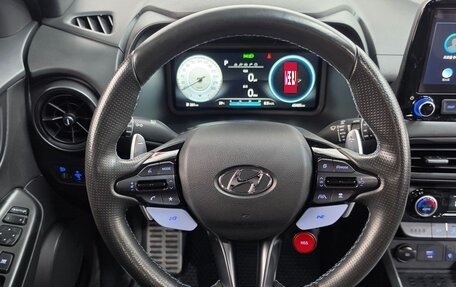 Hyundai Kona I, 2022 год, 1 330 000 рублей, 16 фотография