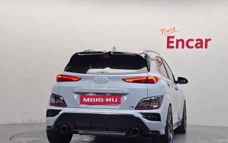 Hyundai Kona I, 2022 год, 1 340 000 рублей, 4 фотография
