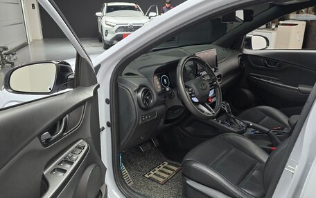 Hyundai Kona I, 2022 год, 1 340 000 рублей, 12 фотография