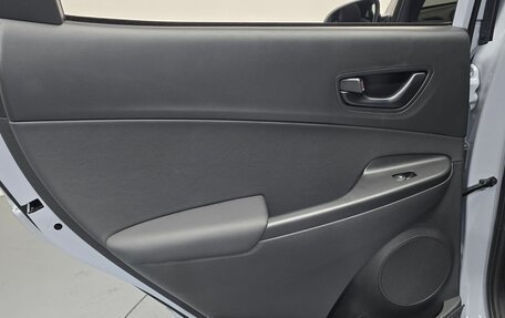 Hyundai Kona I, 2022 год, 1 340 000 рублей, 11 фотография