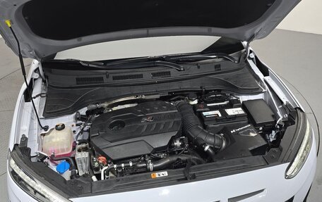 Hyundai Kona I, 2022 год, 1 340 000 рублей, 29 фотография