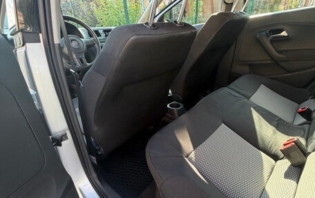 Volkswagen Polo VI (EU Market), 2010 год, 700 000 рублей, 7 фотография
