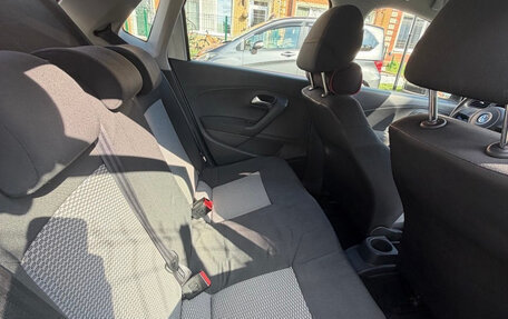 Volkswagen Polo VI (EU Market), 2010 год, 700 000 рублей, 8 фотография