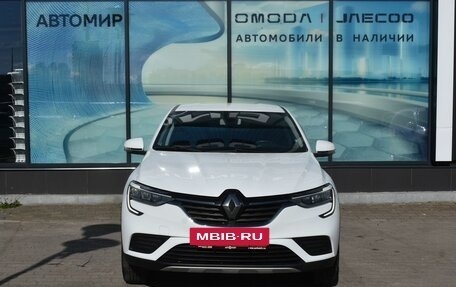 Renault Arkana I, 2021 год, 1 555 000 рублей, 2 фотография