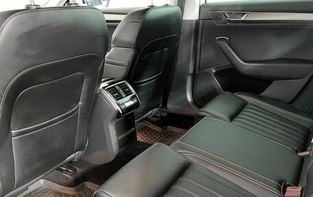 Skoda Superb III рестайлинг, 2019 год, 2 680 000 рублей, 16 фотография