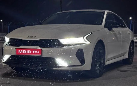 KIA K5, 2022 год, 2 800 000 рублей, 1 фотография