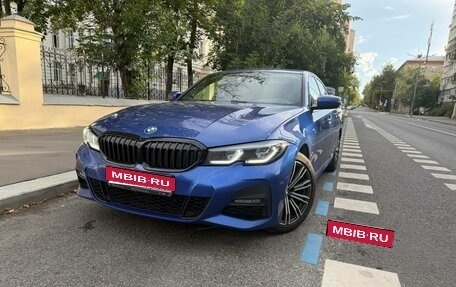 BMW 3 серия, 2021 год, 3 950 000 рублей, 1 фотография