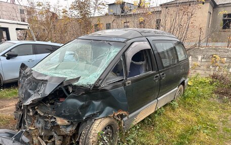Toyota Estima III рестайлинг -2, 1993 год, 65 000 рублей, 1 фотография