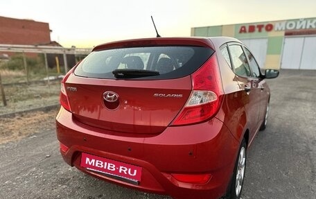 Hyundai Solaris II рестайлинг, 2012 год, 850 000 рублей, 6 фотография