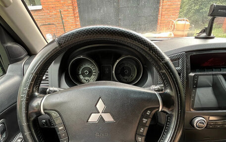 Mitsubishi Pajero IV, 2012 год, 1 550 000 рублей, 10 фотография