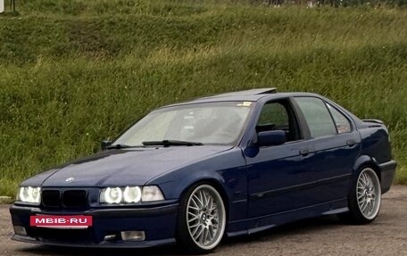 BMW 3 серия, 1992 год, 870 000 рублей, 3 фотография