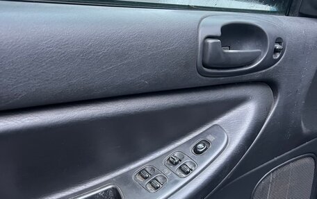 Dodge Stratus II, 2004 год, 280 000 рублей, 8 фотография