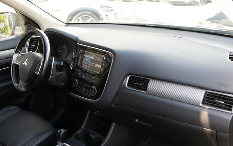 Mitsubishi Outlander III рестайлинг 3, 2013 год, 1 268 000 рублей, 7 фотография