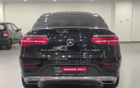 Mercedes-Benz GLC Coupe, 2017 год, 3 136 000 рублей, 10 фотография