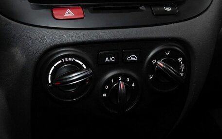 KIA Rio II, 2010 год, 630 000 рублей, 10 фотография
