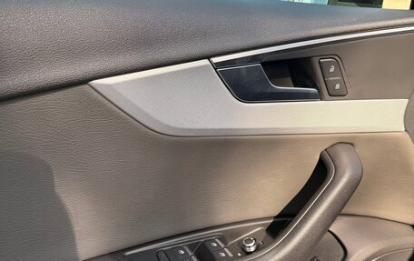 Audi A4, 2016 год, 2 200 000 рублей, 14 фотография