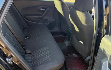 Volkswagen Polo VI (EU Market), 2016 год, 1 050 000 рублей, 2 фотография