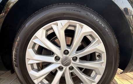 Audi A4, 2016 год, 2 200 000 рублей, 18 фотография