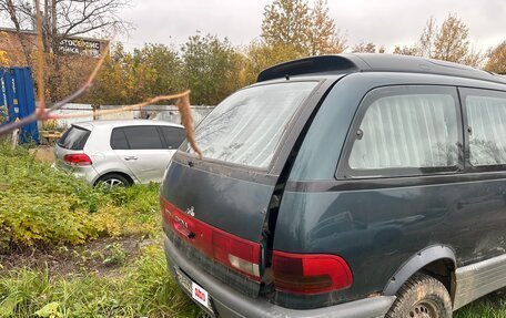 Toyota Estima III рестайлинг -2, 1993 год, 65 000 рублей, 3 фотография