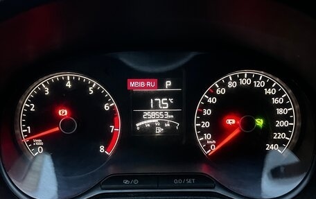 Volkswagen Polo VI (EU Market), 2016 год, 800 000 рублей, 4 фотография