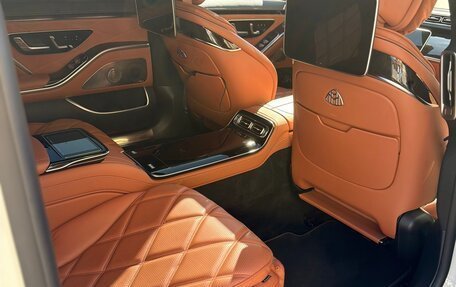 Mercedes-Benz Maybach S-Класс, 2022 год, 18 000 000 рублей, 9 фотография