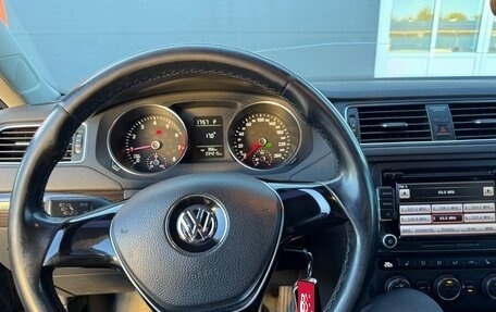 Volkswagen Jetta VI, 2015 год, 1 170 000 рублей, 5 фотография