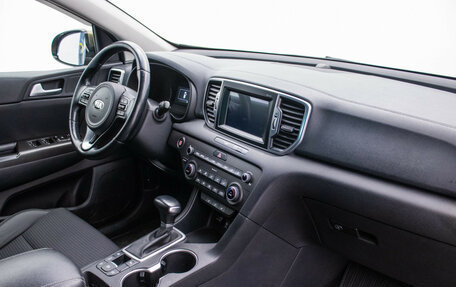 KIA Sportage IV рестайлинг, 2016 год, 1 900 000 рублей, 10 фотография